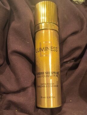 Luminess Metallic Gold Airbrush Spray Silk Foundation Bottle Safe 60, $11